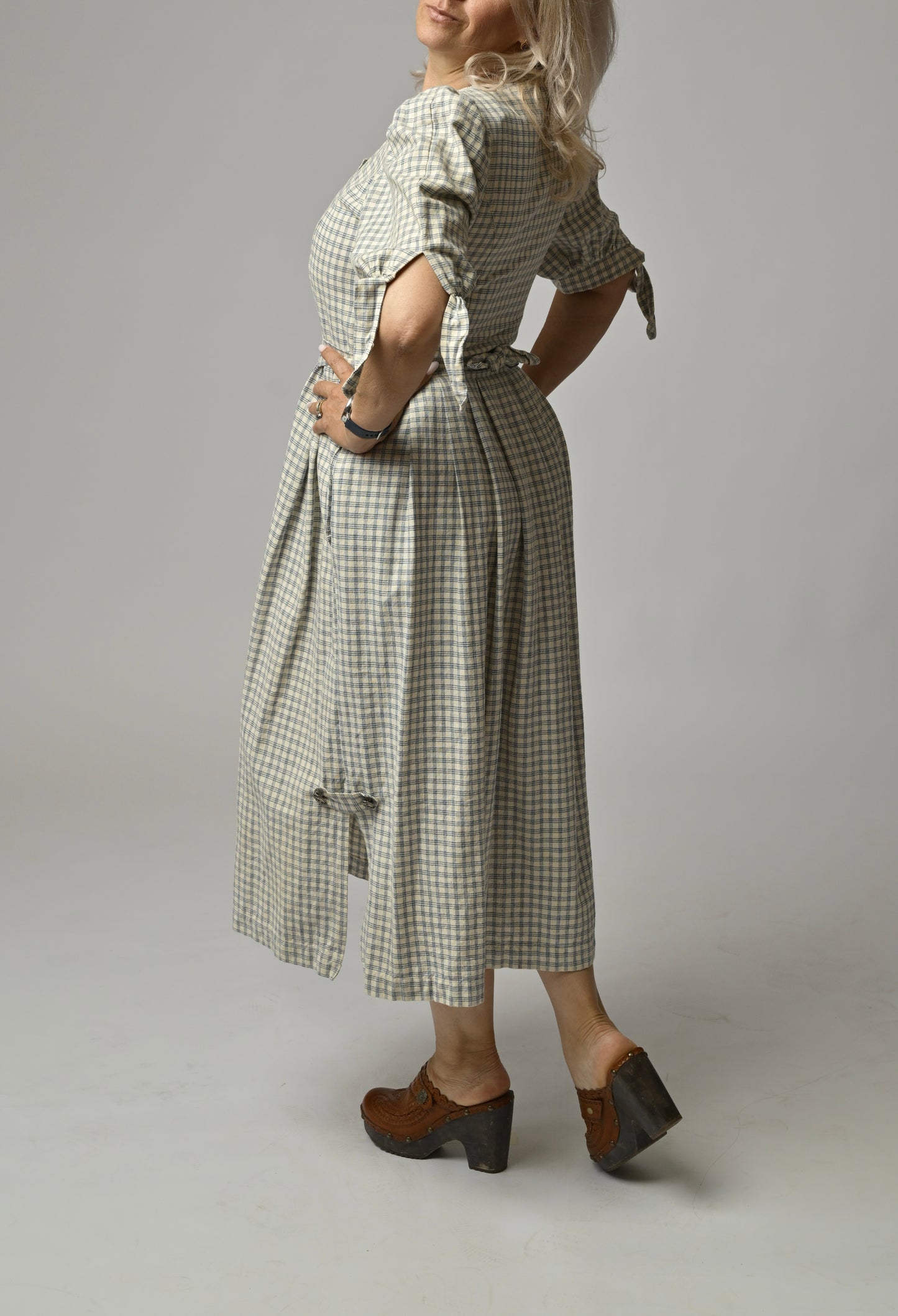 Rochie Vintage Midi din In și Bumbac - Carouri Clasice