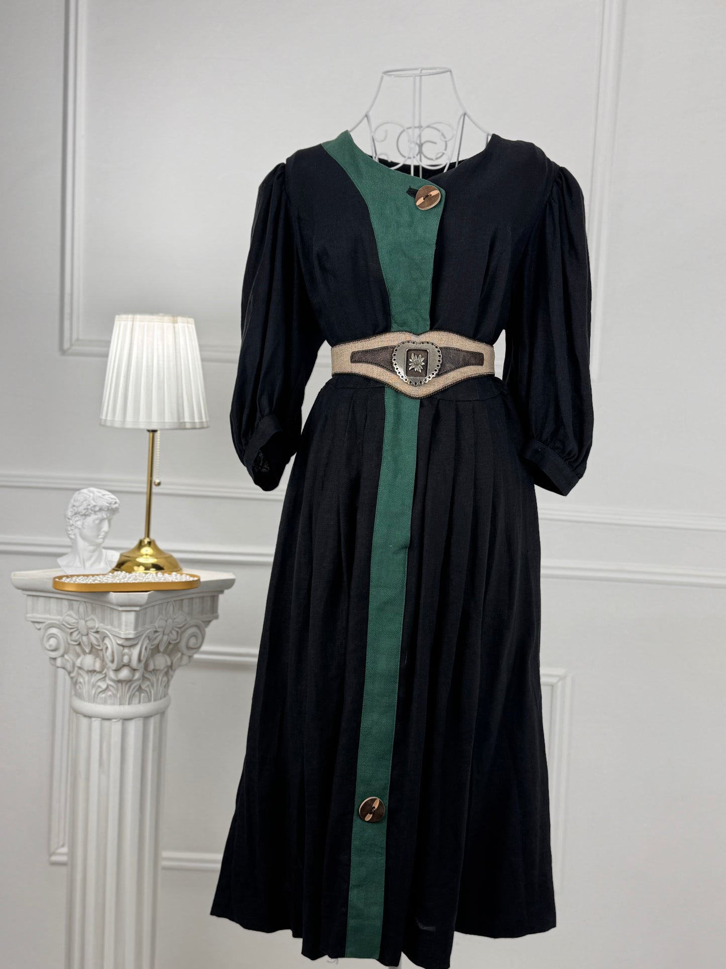 Rochie vintage din in