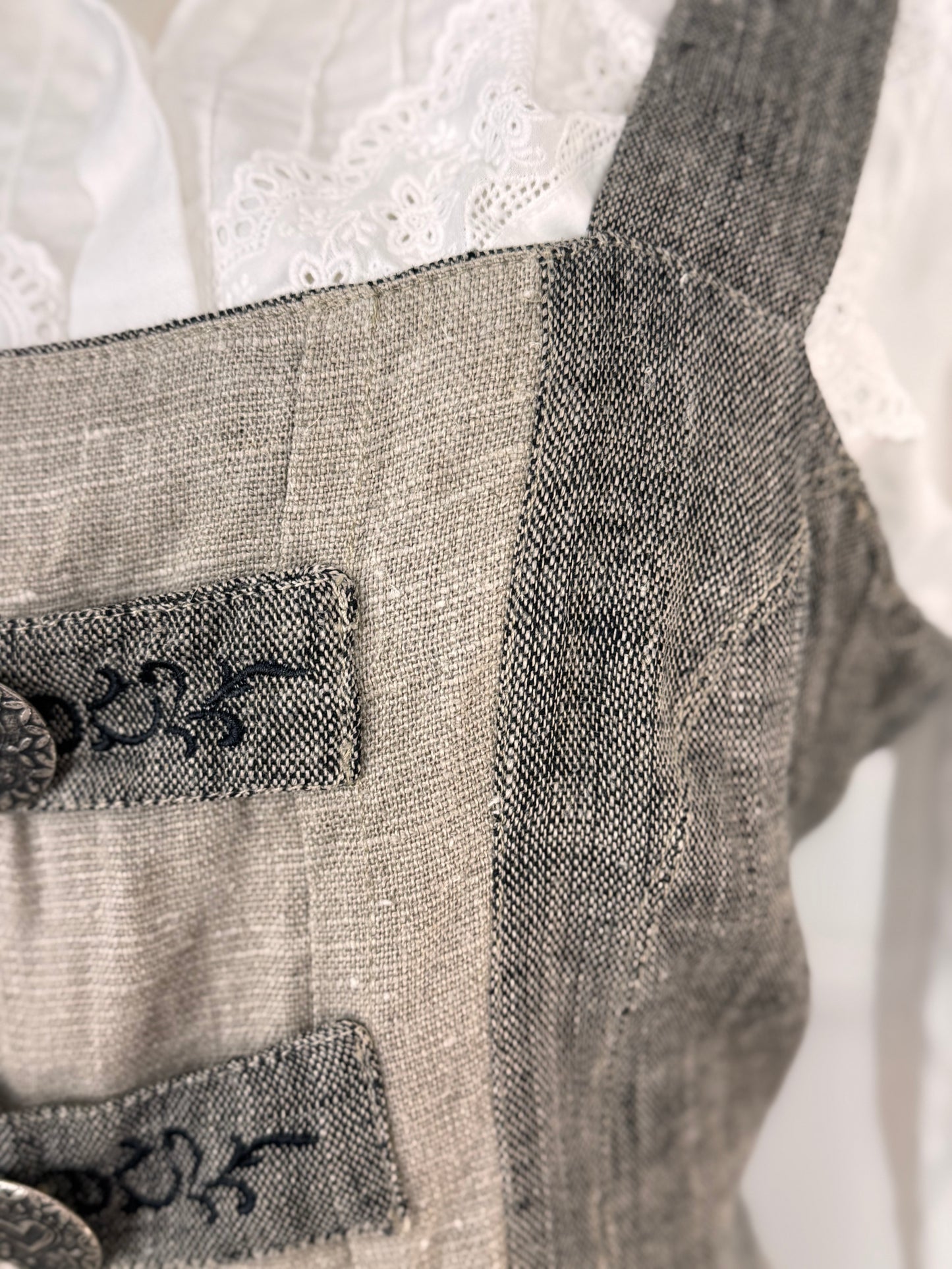 Rochie vintage din pânză de in