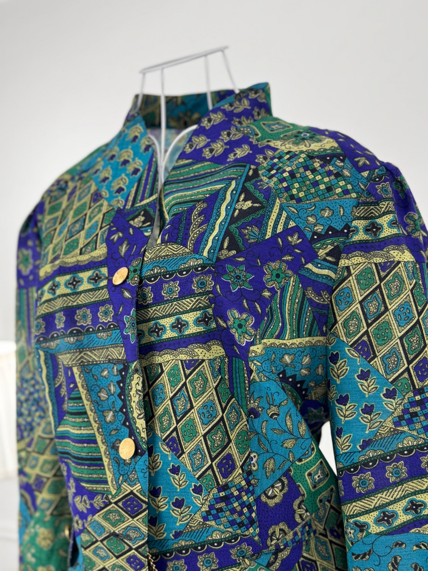 Costum vintage cu fustă