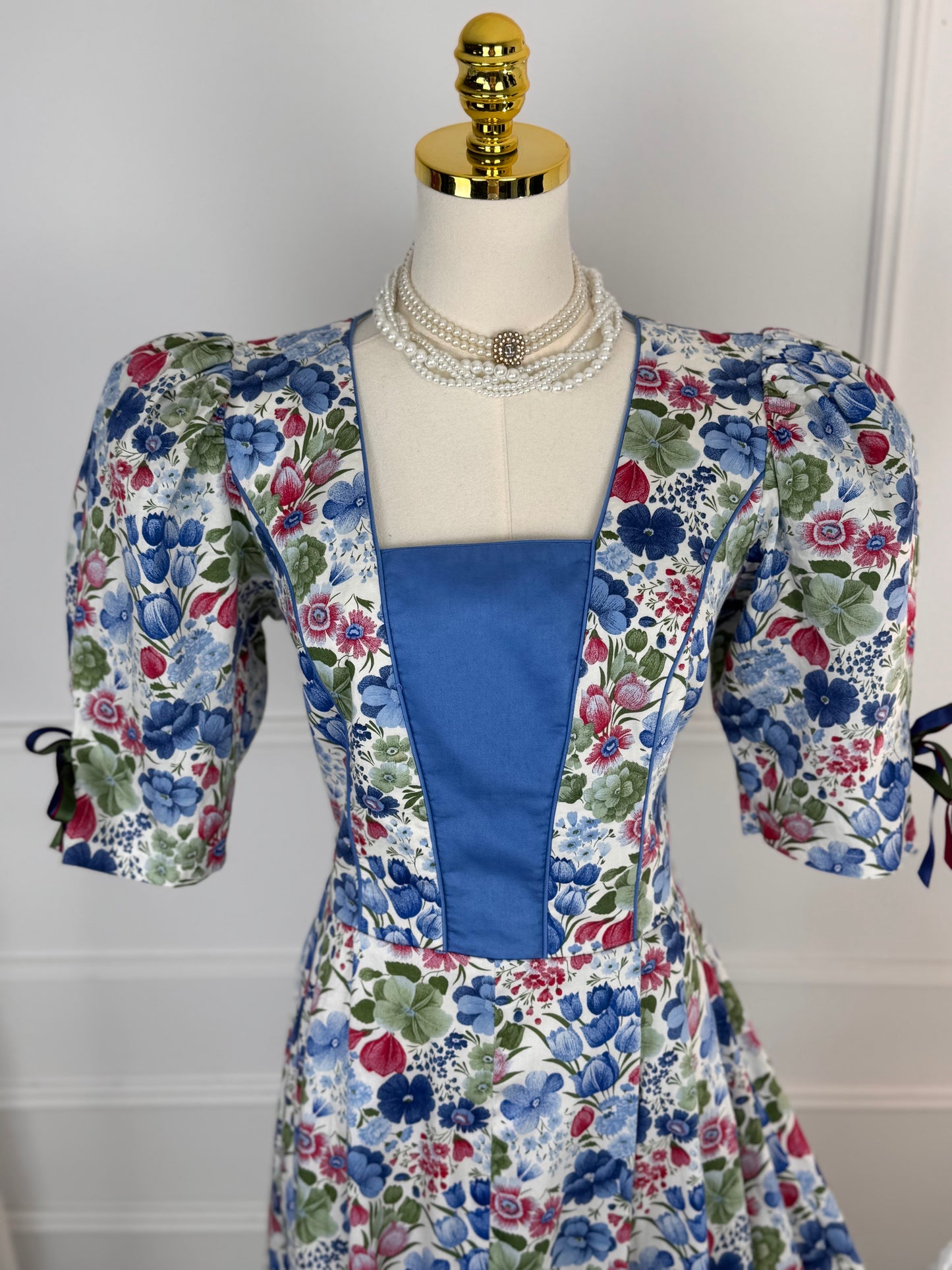Rochie vintage superba