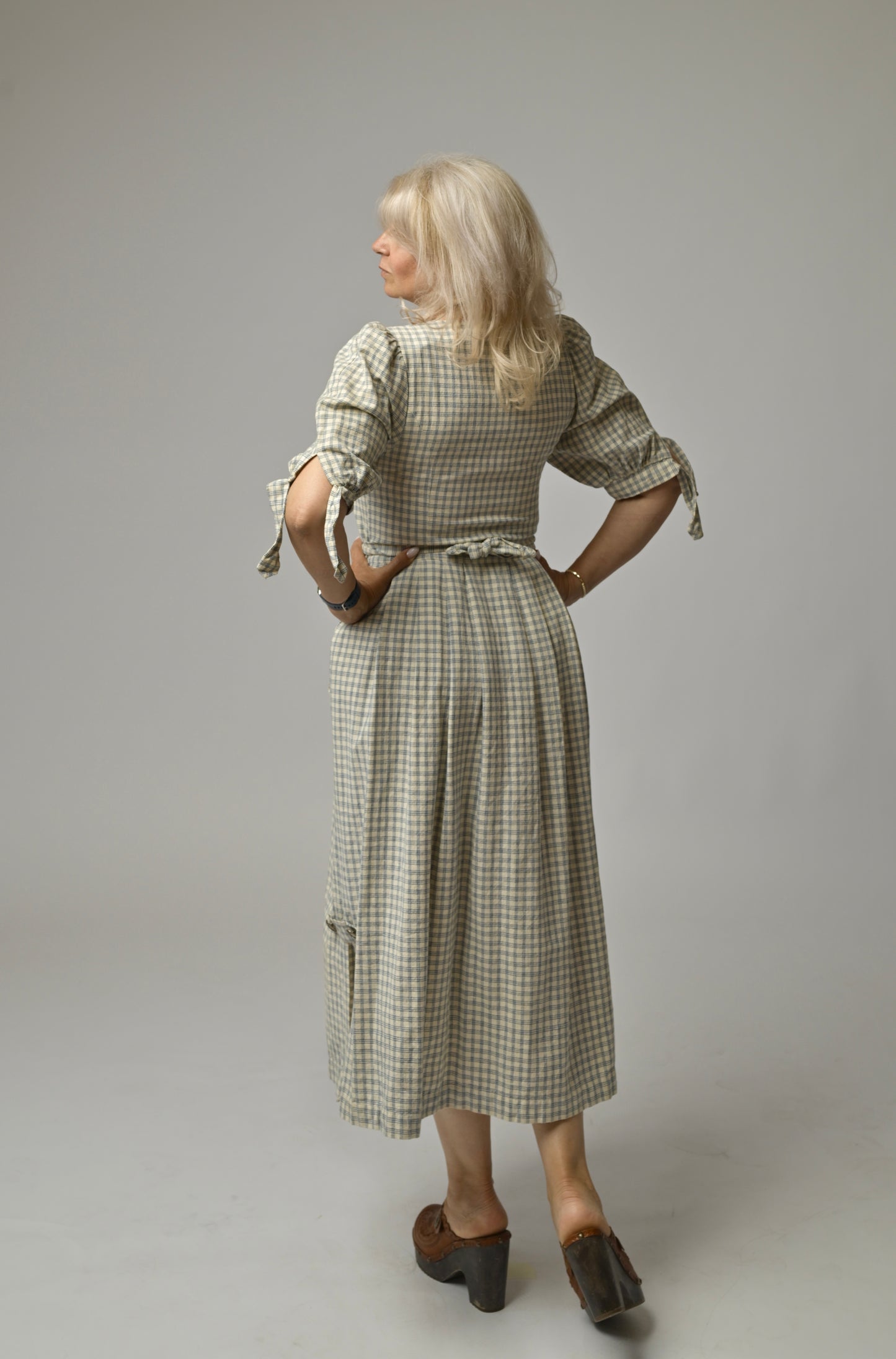 Rochie Vintage Midi din In și Bumbac - Carouri Clasice