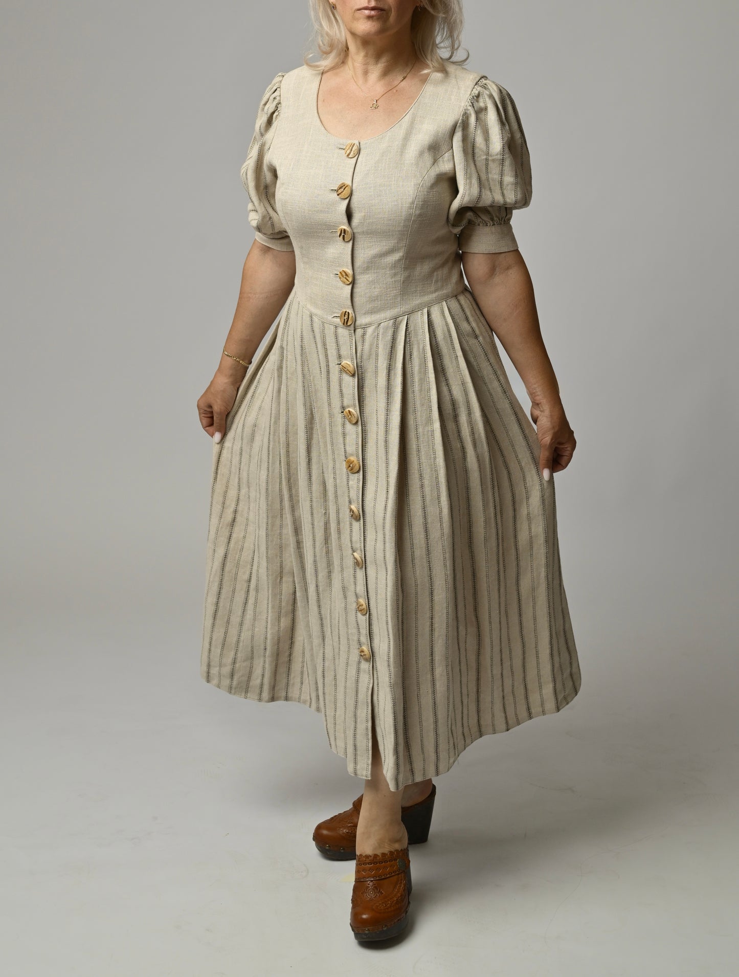 Rochie vintage din in