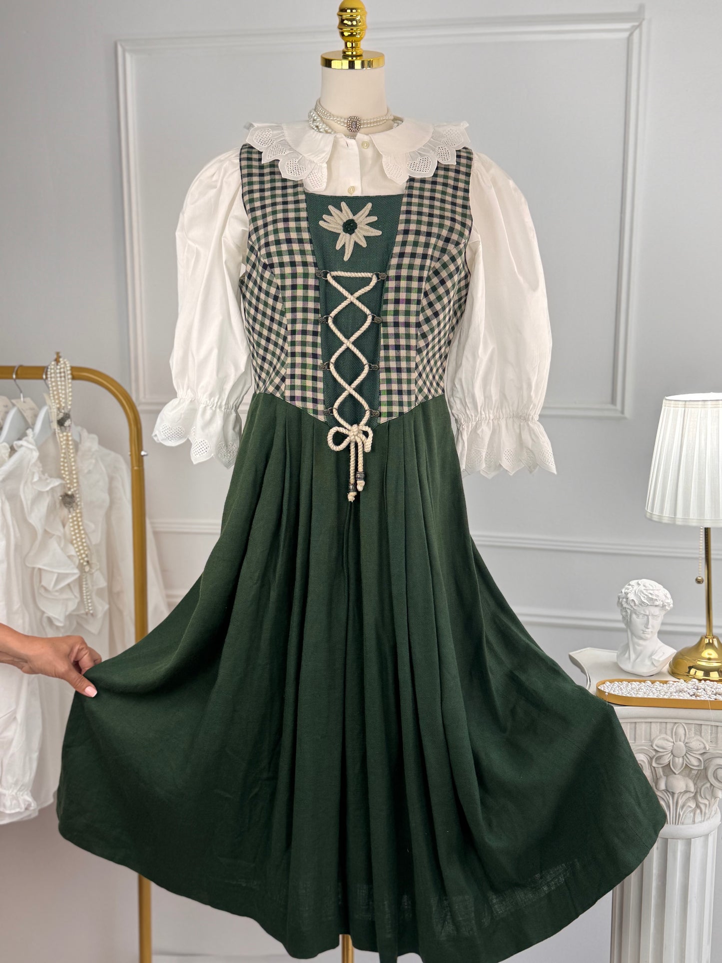 Rochie vintage din in