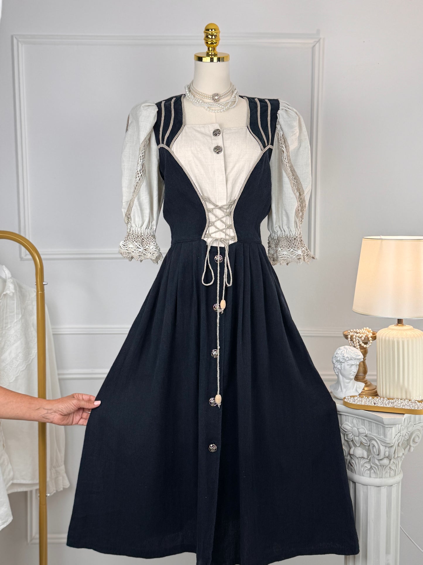 Rochie vintage din in