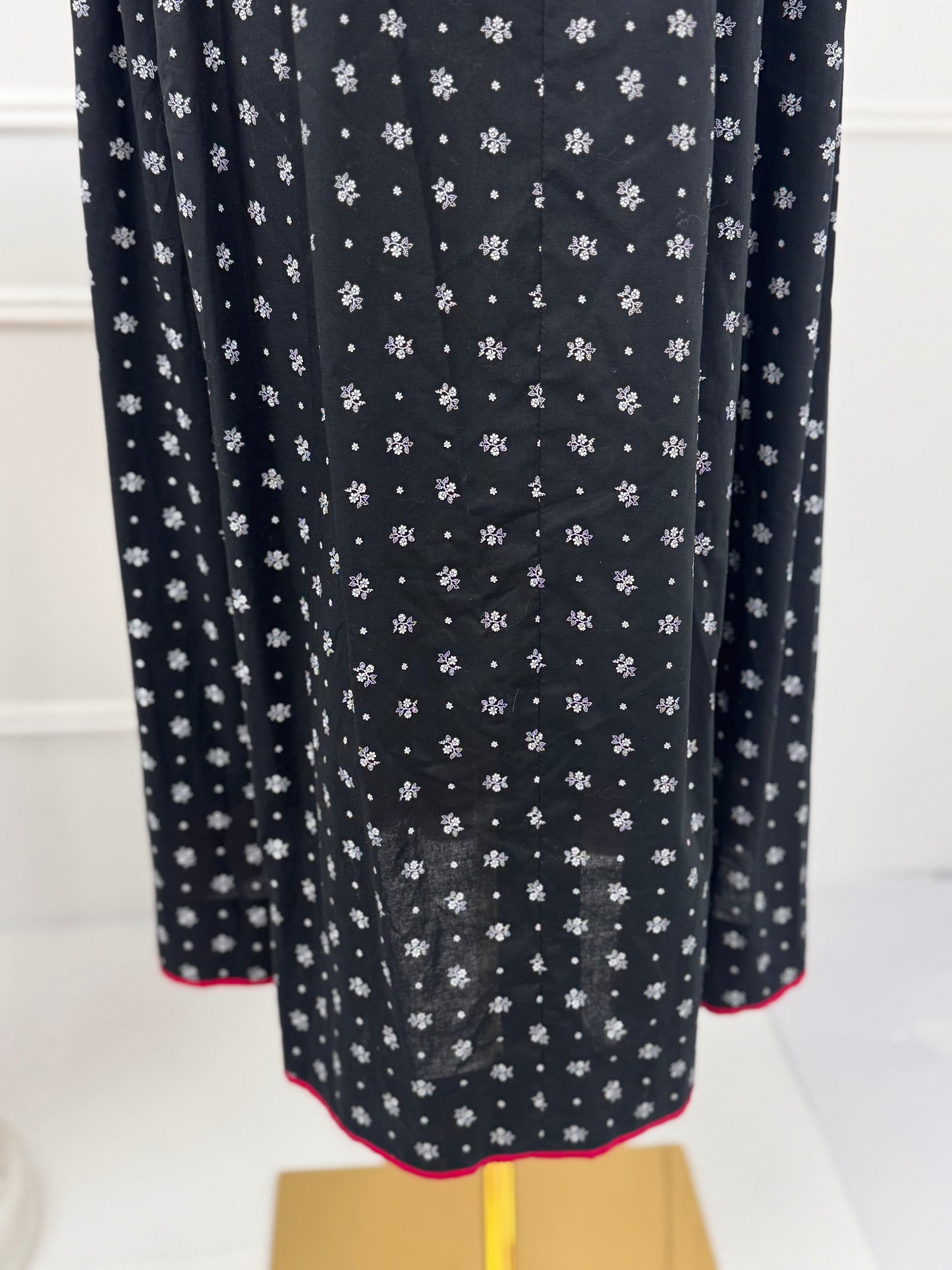 Rochie Dirndl cu nasturi