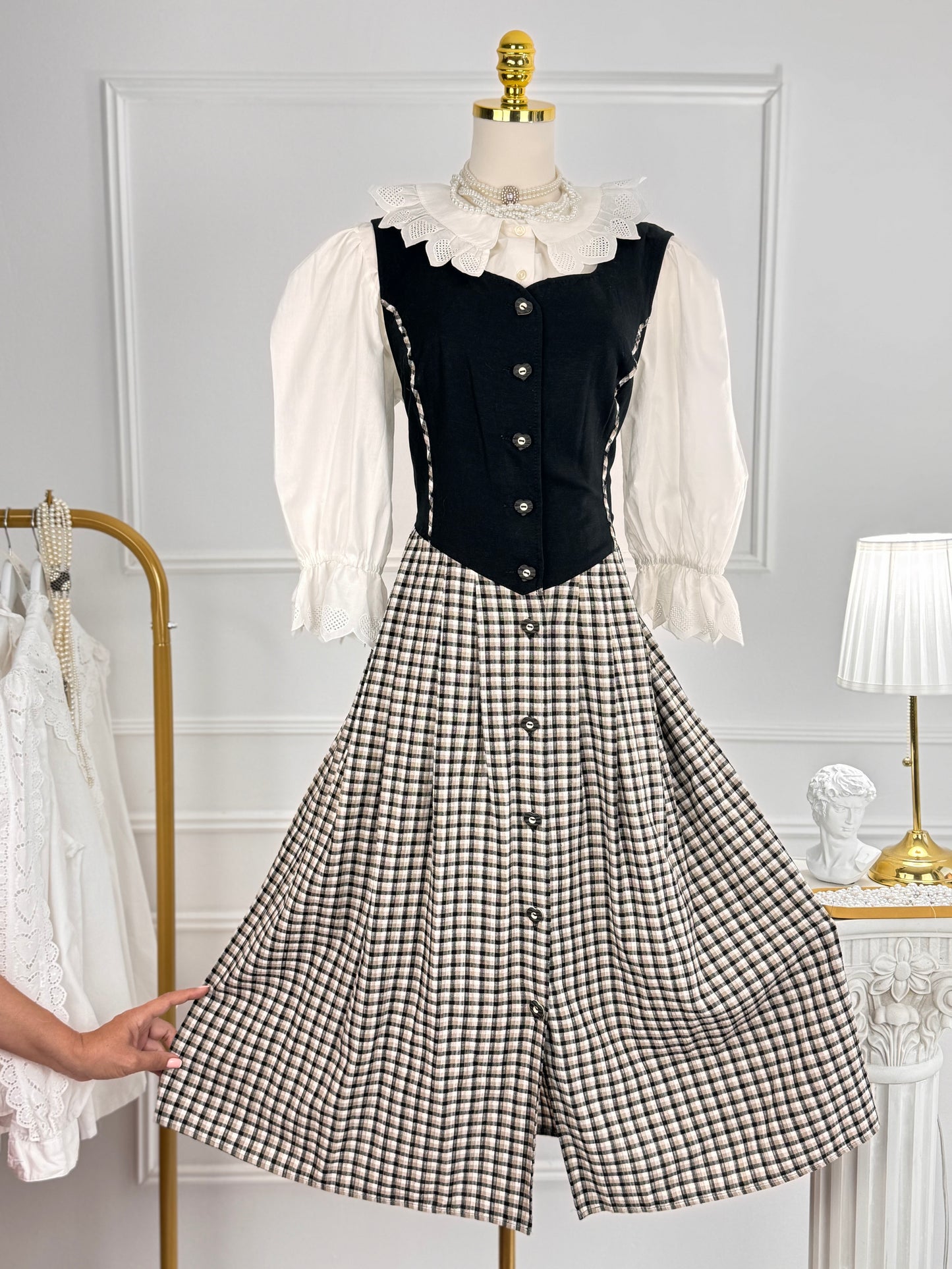 Rochie vintage - nasturi superbi