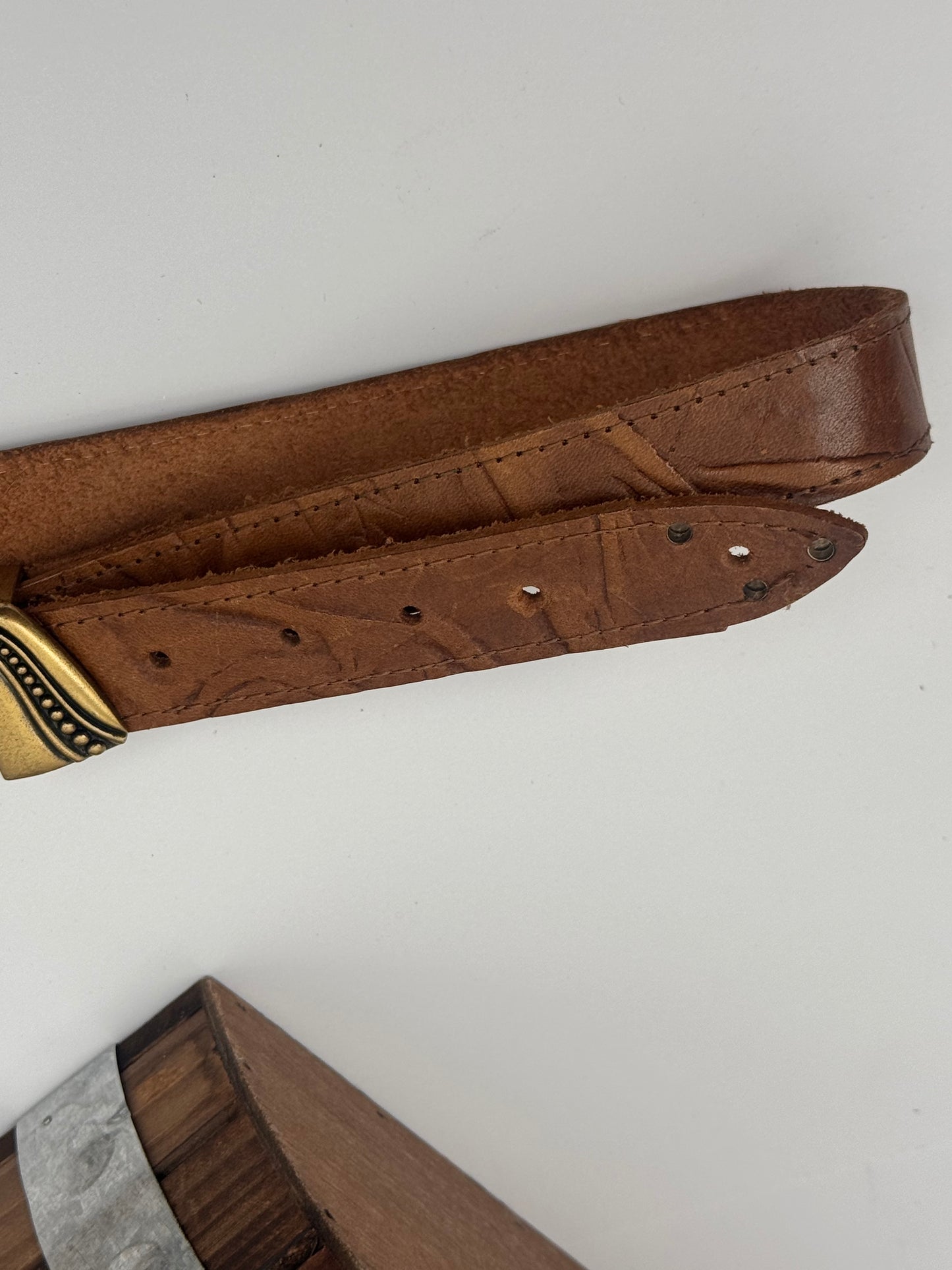 Curea vintage din piele naturală