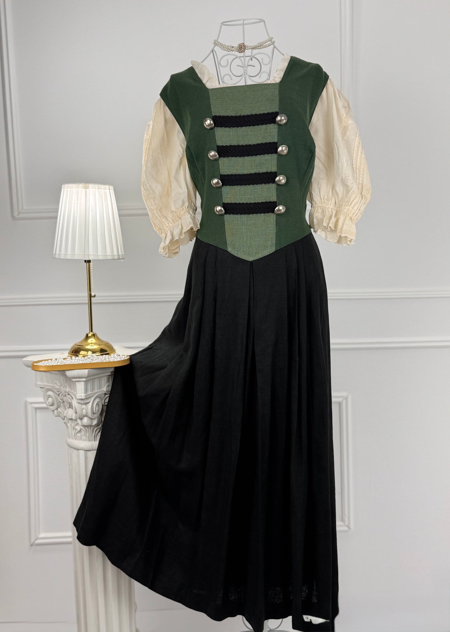 Rochie vintage din in