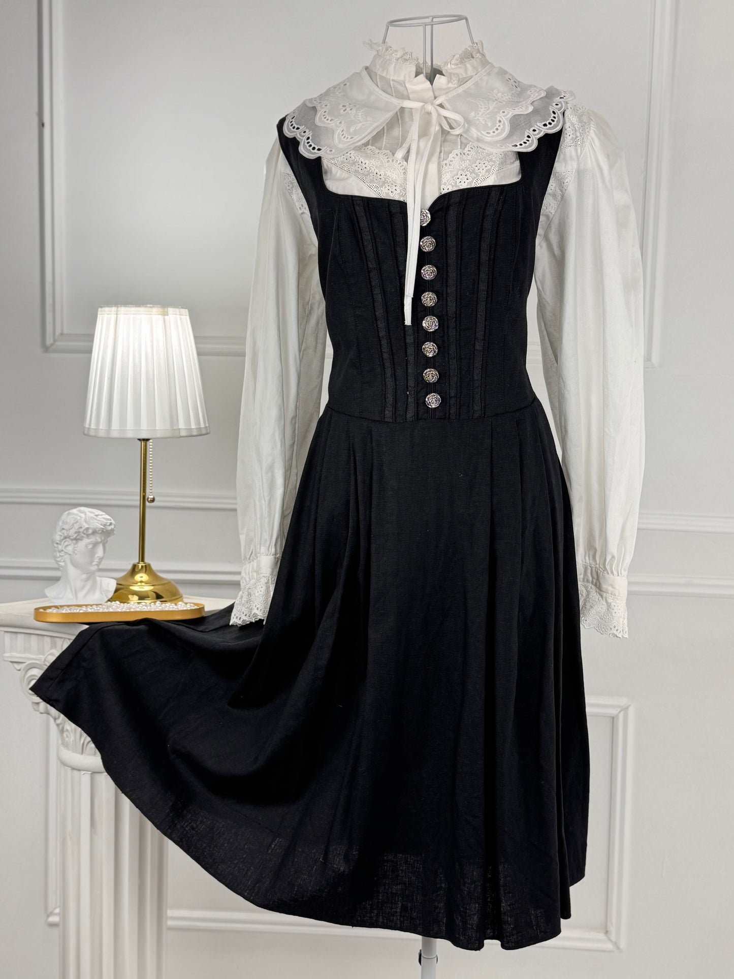 Rochie vintage din in