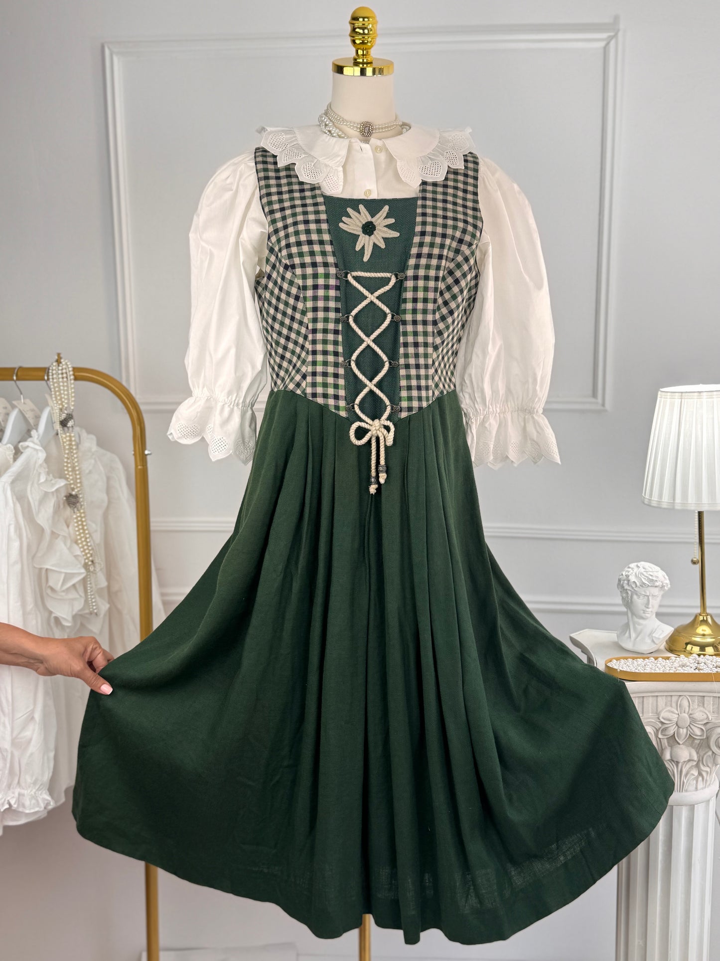 Rochie vintage din in