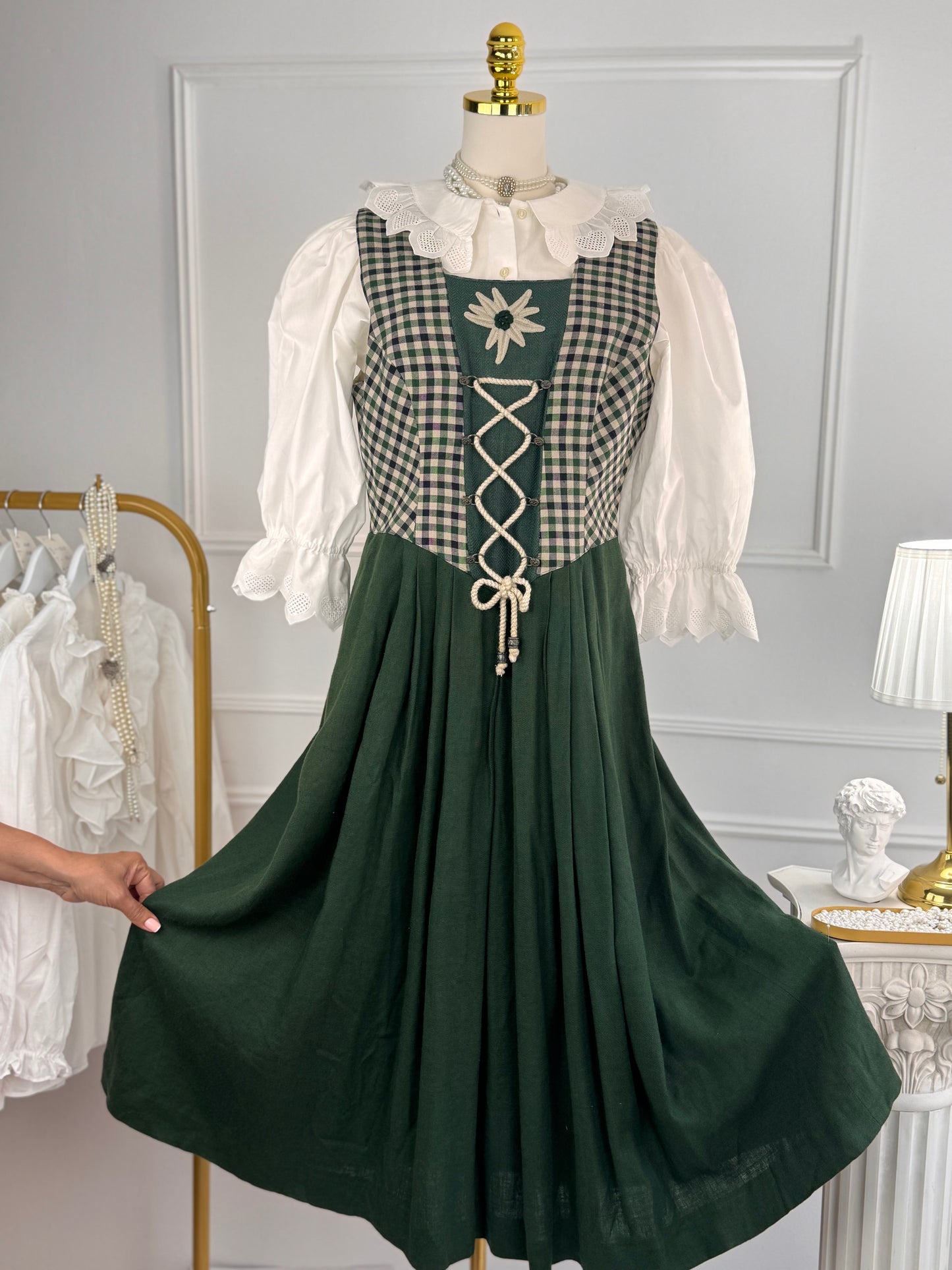 Rochie vintage din in