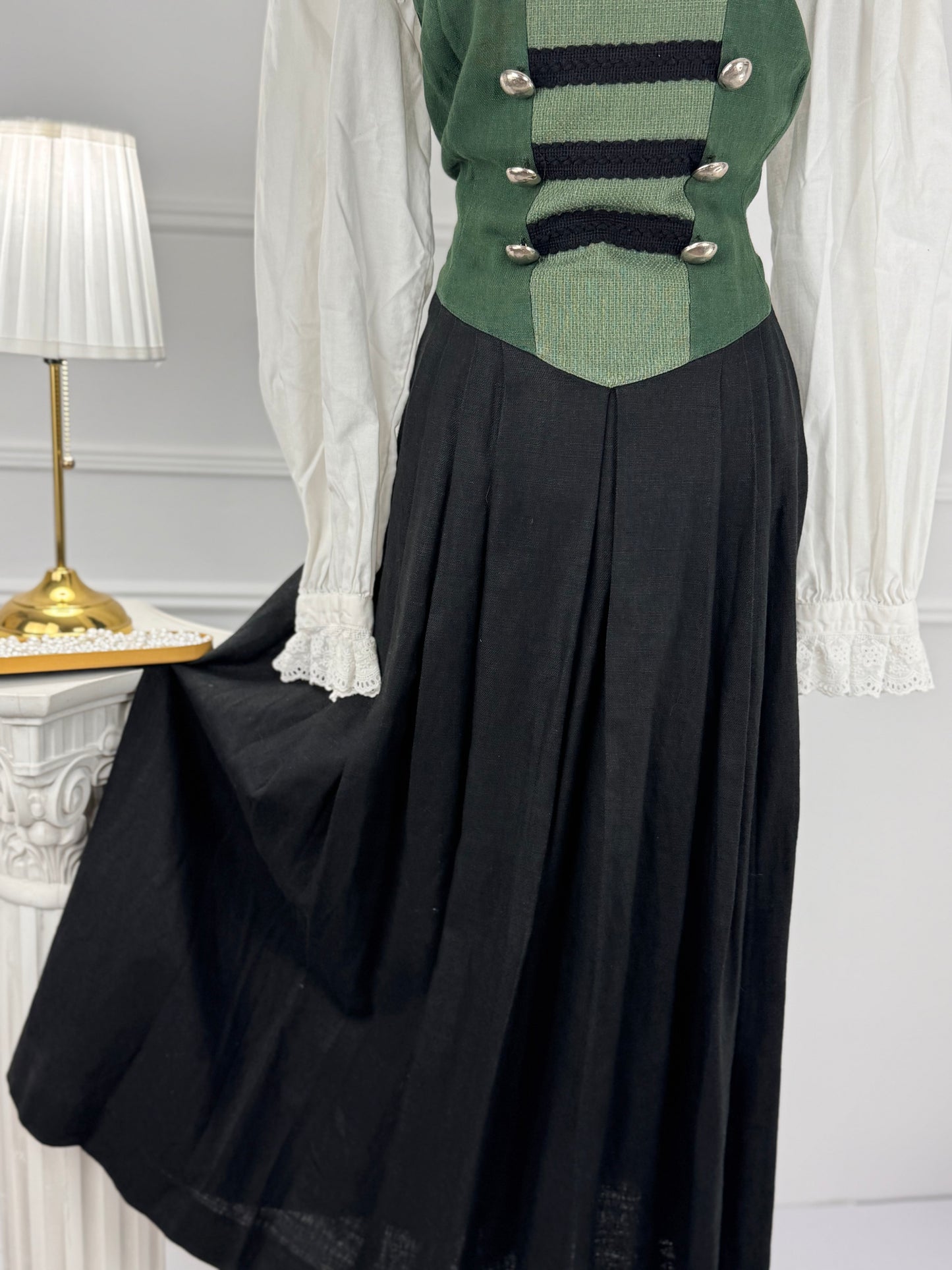 Rochie vintage din in