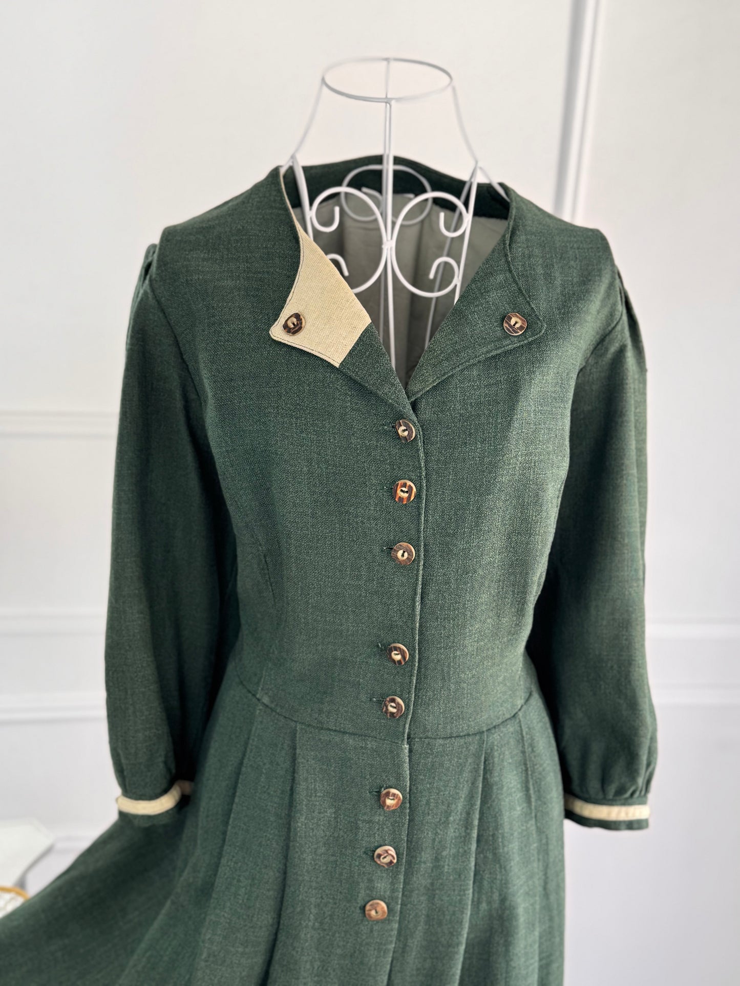 Rochie vintage din in