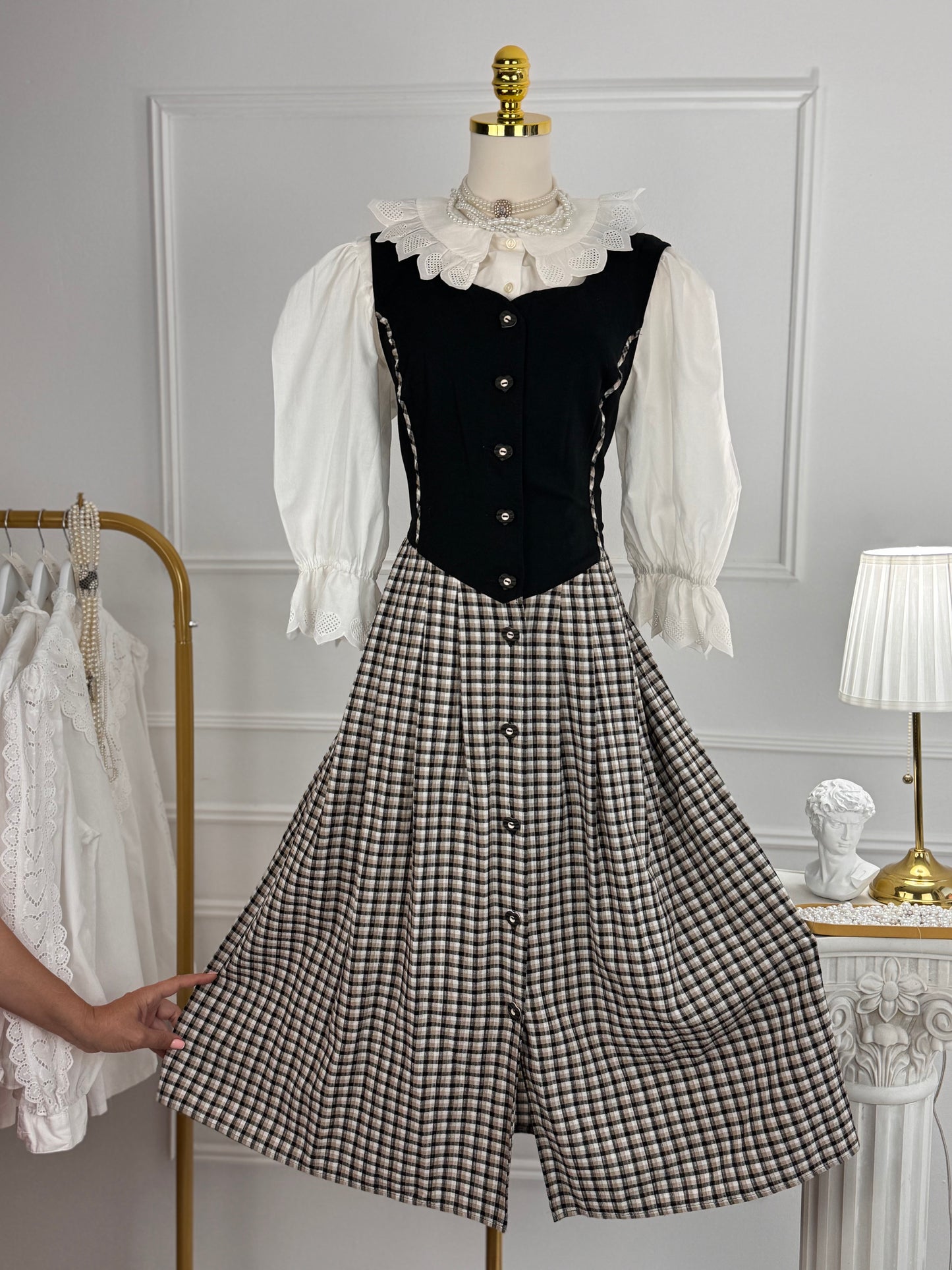 Rochie vintage - nasturi superbi