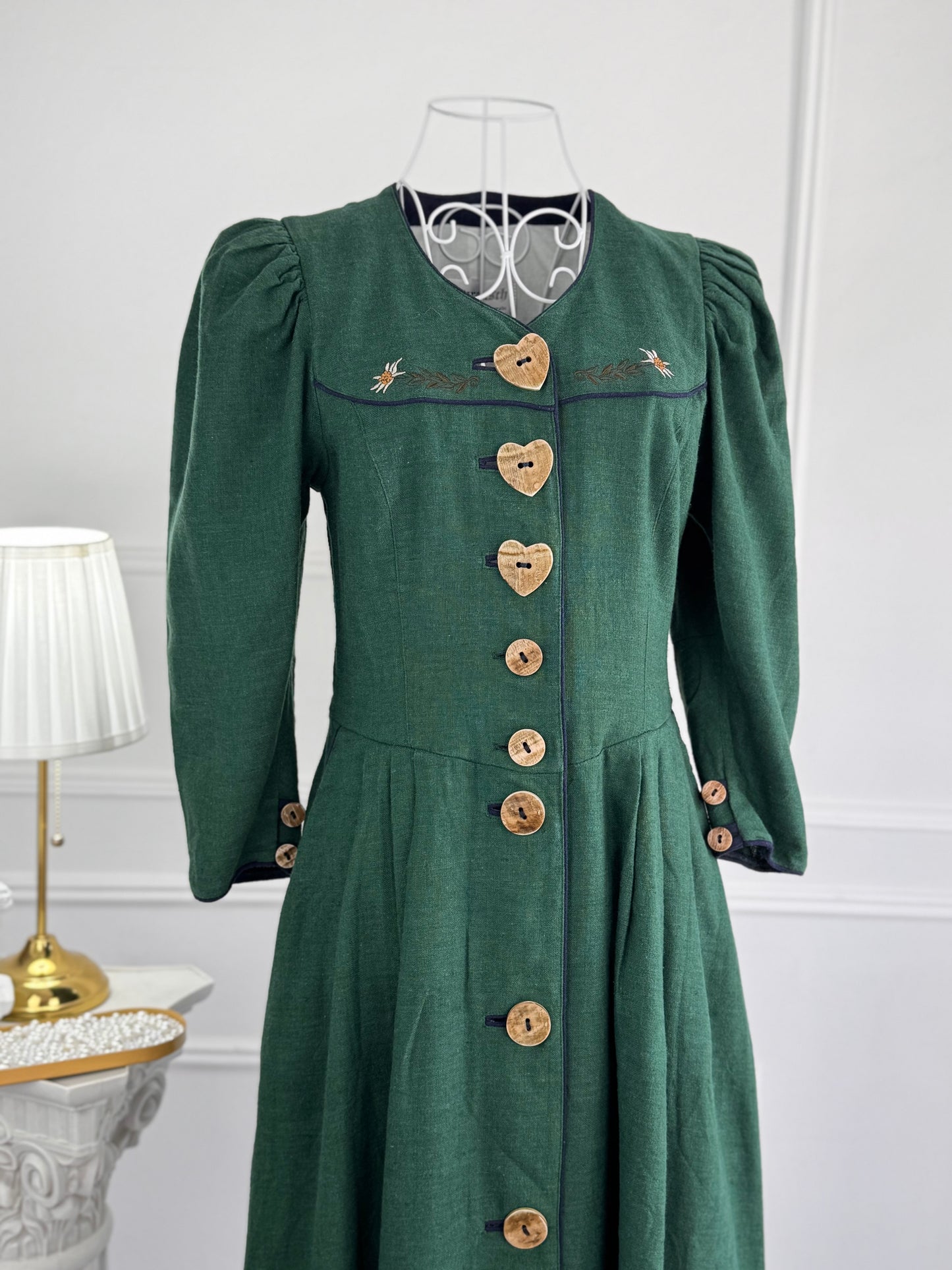 Rochie vintage din in