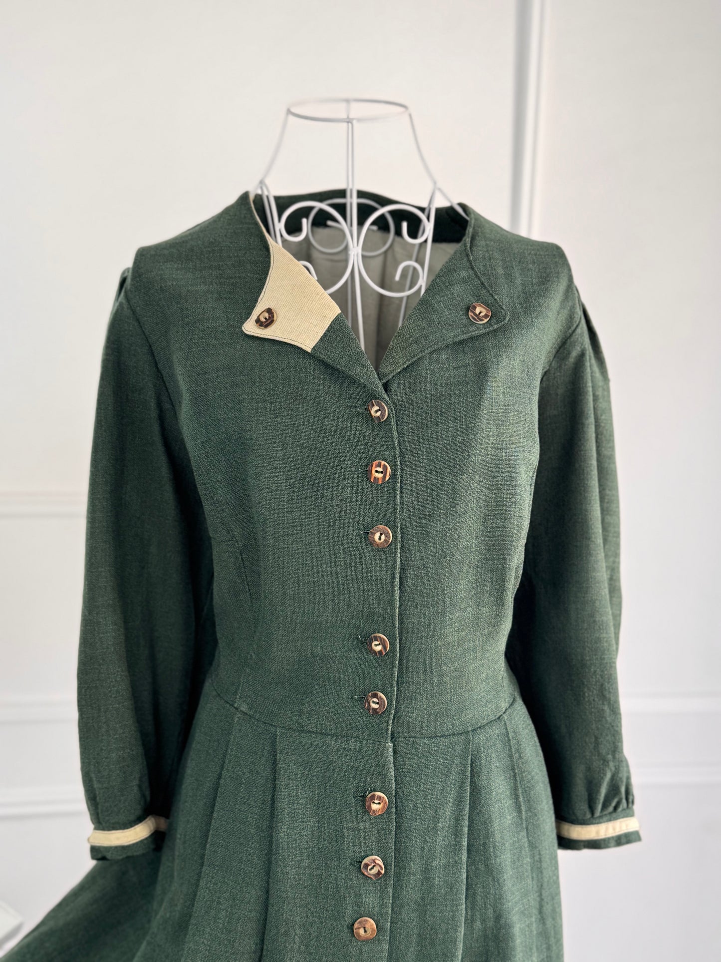 Rochie vintage din in