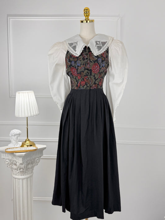 Rochie vintage cu nasturi