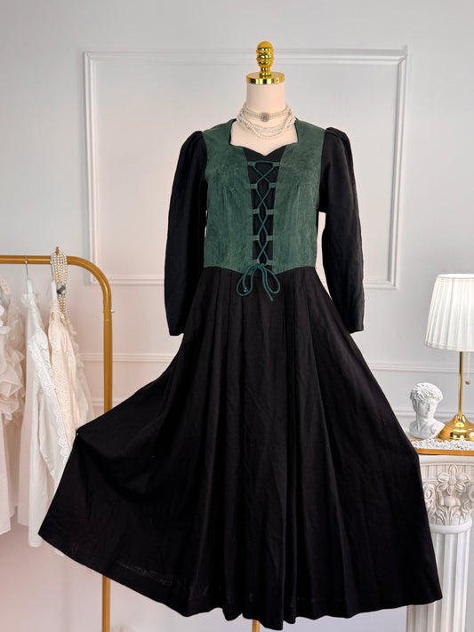 Rochie vintage din in