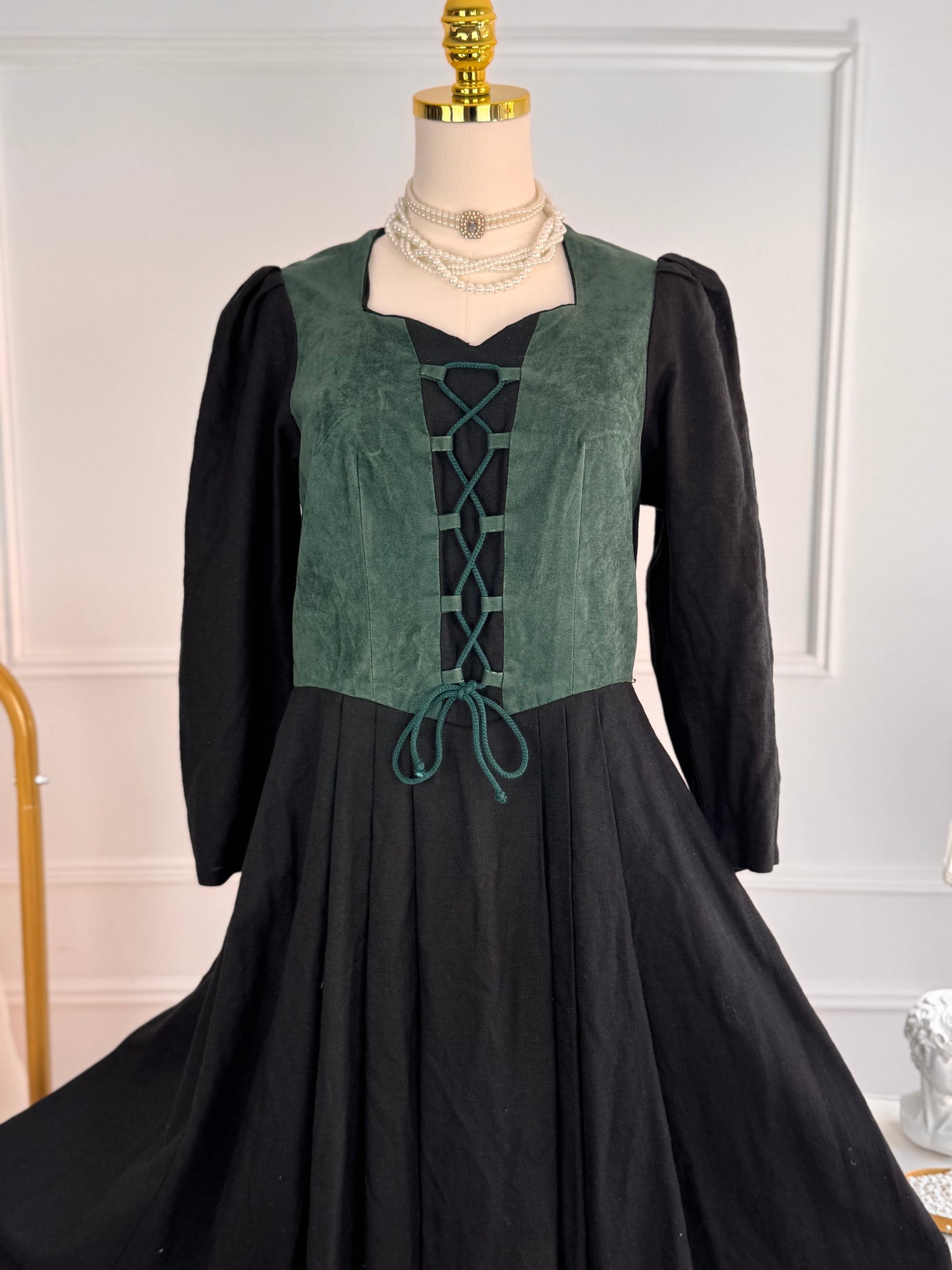 Rochie vintage din in