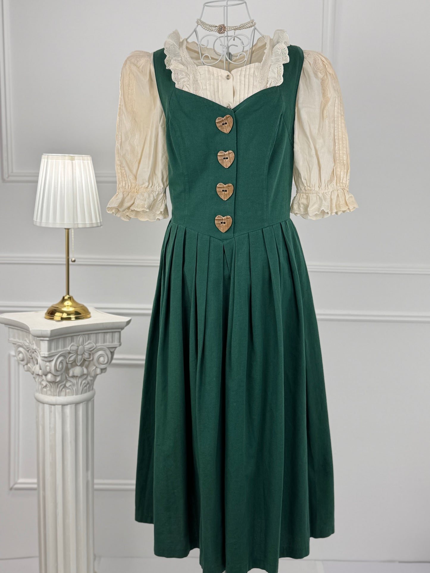 Rochie vintage din in